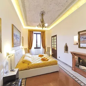 Pensión Domus, Roma