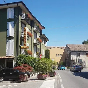 albergo-alla-rocca.hotelinveneto.com/