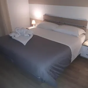 residenza-miola.it-lombardy.com/